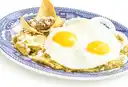Chilaquiles Sanborns con Huevos Estrellados